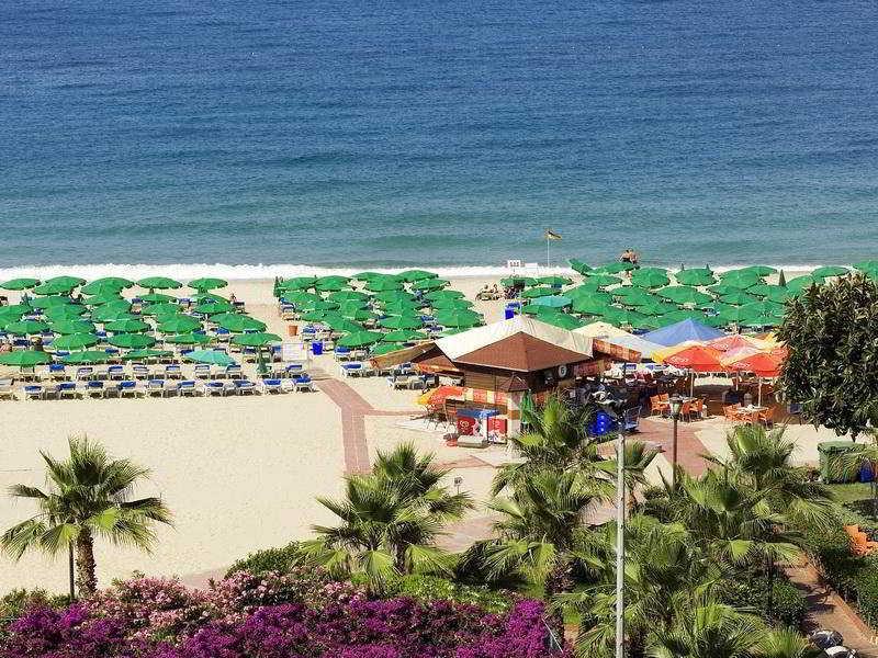 Riviera & Otel 4*