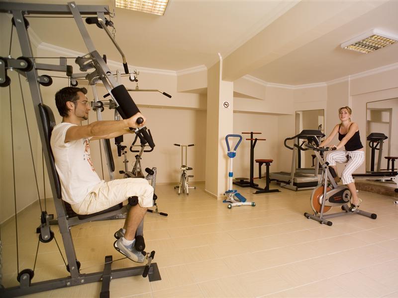 Otel Riviera &