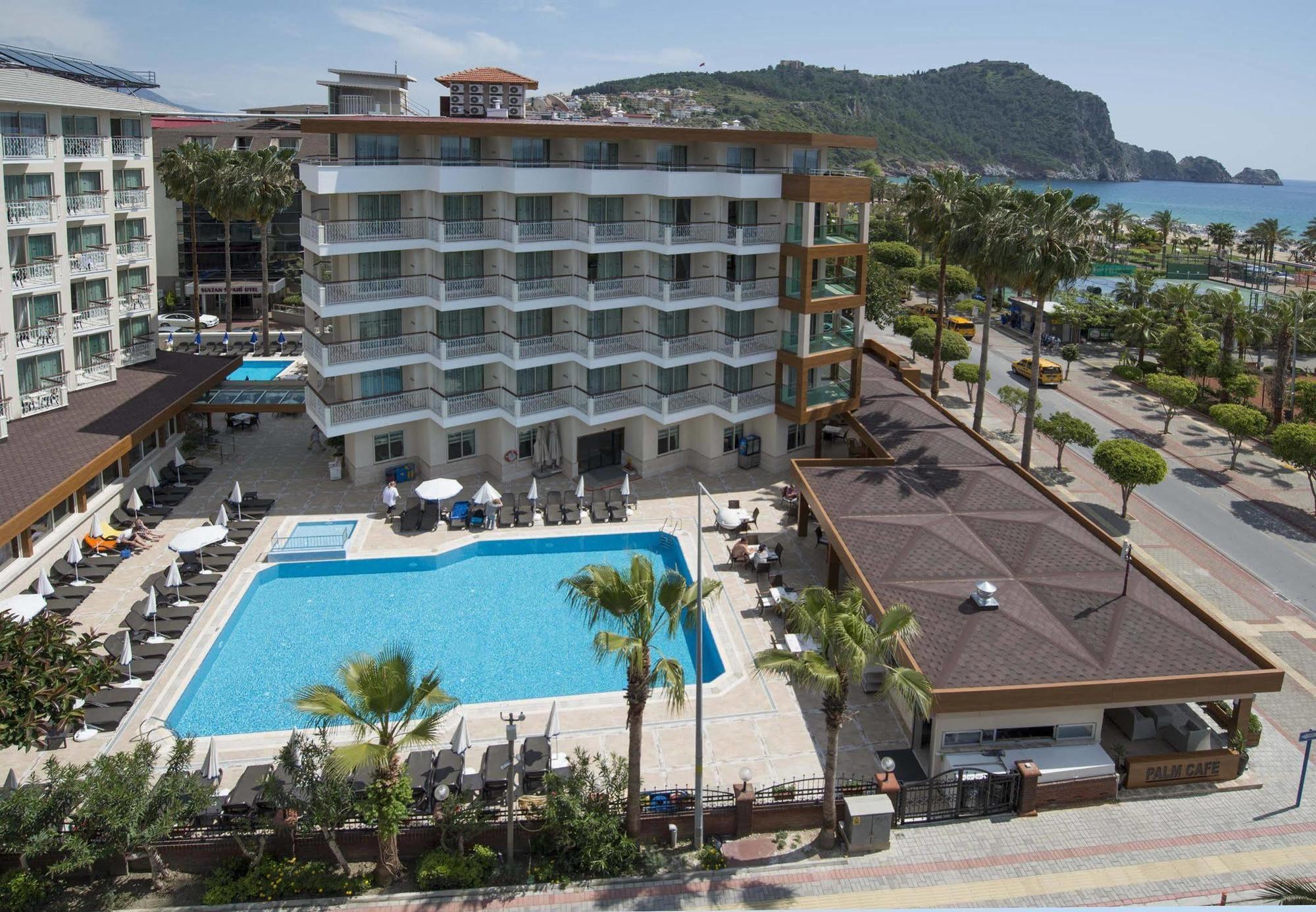 Riviera & Otel Alanya